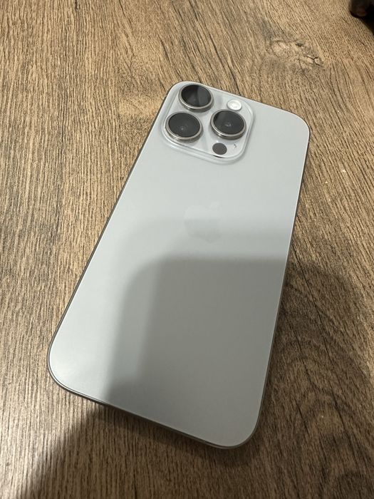 Vand iphone 15 pro