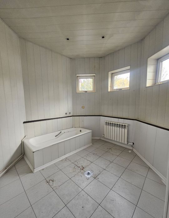 Яккасарай - Махалля Ракат продаю участок под офис вдоль дороги