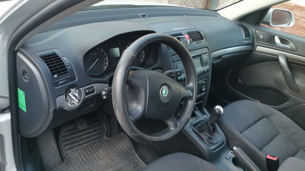 Plansa bord Skoda Octavia 2