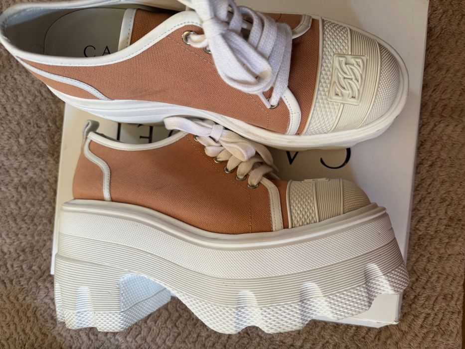 Спортни обувки Casadei