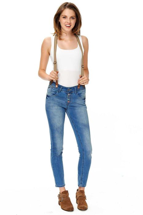 джинсовая одежда