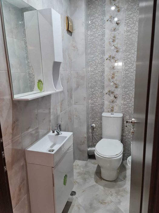 Дава се под наем Тристаен апартамент в Пловдив, Христо Смирненски - 117 кв.м за 568.14 € - Снимка #12