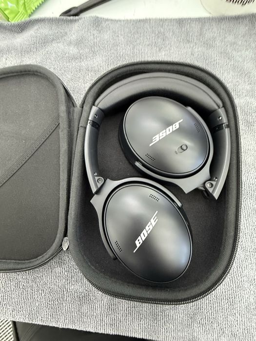 Bose qc 45 folosite de 3 ori