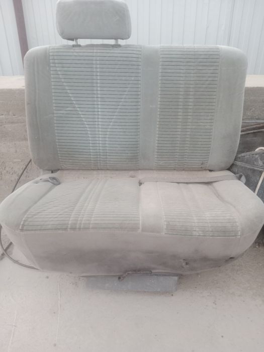 Лобовое стекло на зил