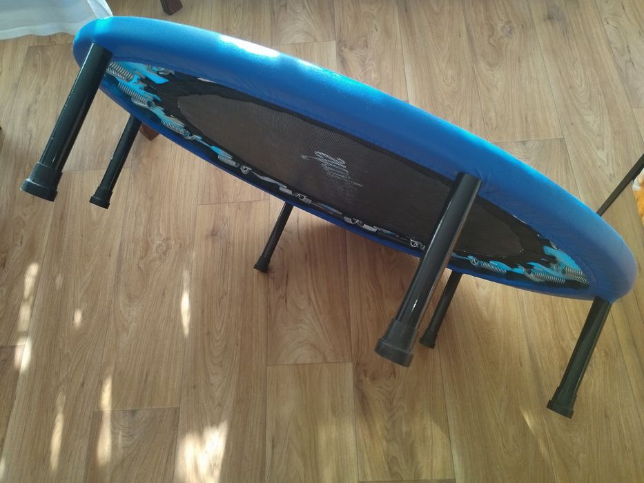 НОВ фитнес трамплин