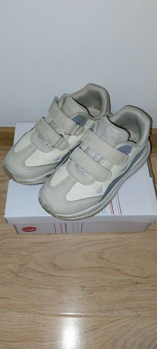 Tenesi sport diferite modele