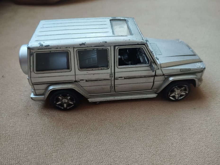 Машинки игрушки продам много