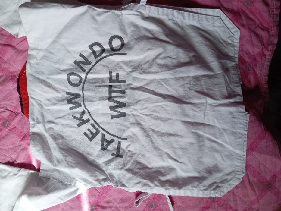 Форма костюм таэквондо