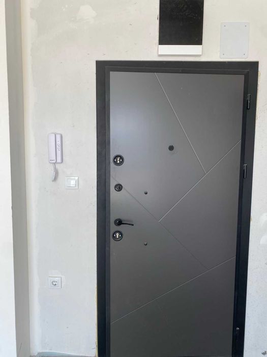 Продава се Двустаен апартамент в Пловдив, Беломорски - 100 кв.м за 1050 €/кв.м - Снимка #7