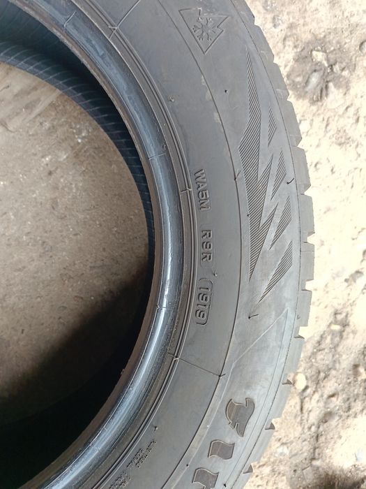 Зимни гуми -16цола -215/60-1бр.-70лв."FIRESTONE"