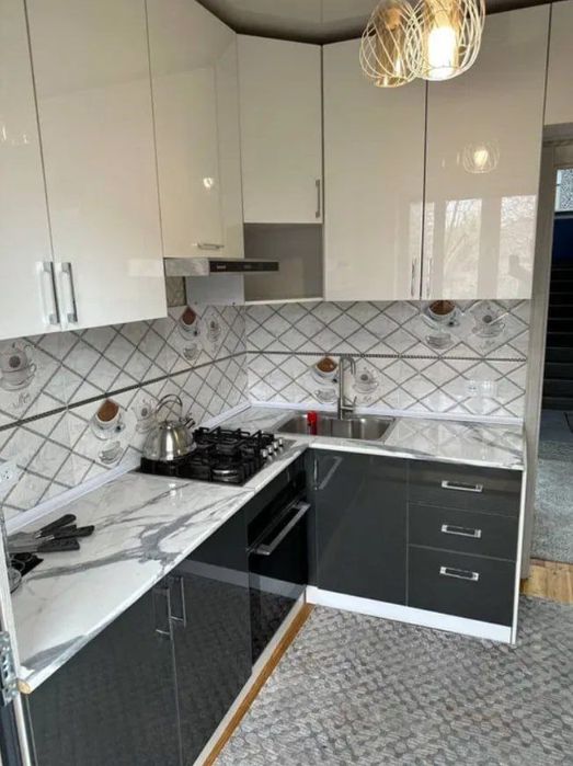 Продаётся 2 комнатная квартира Буз 2