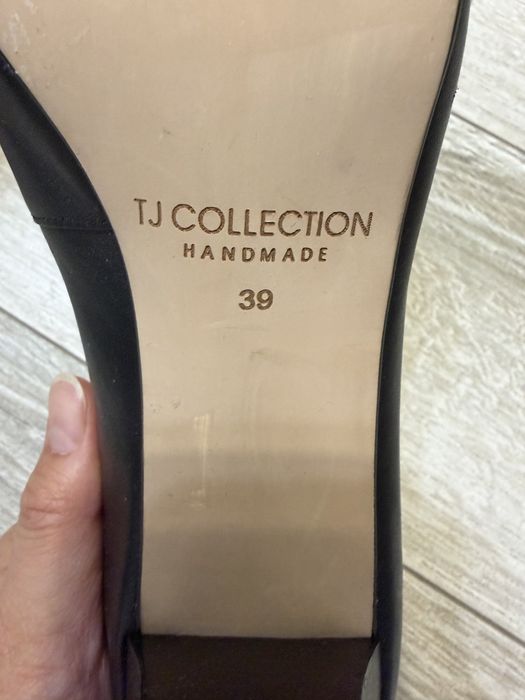 Продам туфли кожаные
