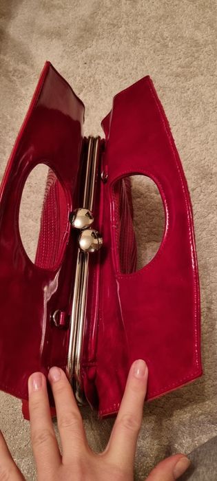 Дамски чанти различни модели и цветове