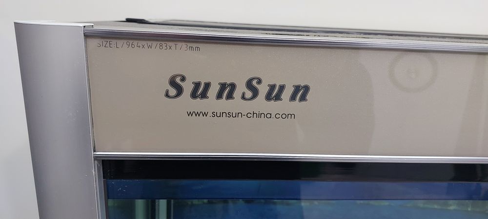 Продам аквариум,  рыбы.