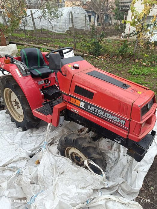 Продавам трактор Mitsubishi мт16