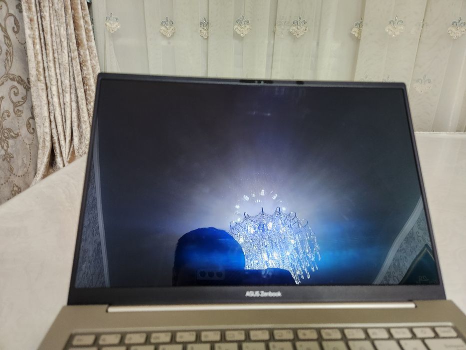 Asus Zenbook 14x ux3404V i9 13900H 120hz oled
