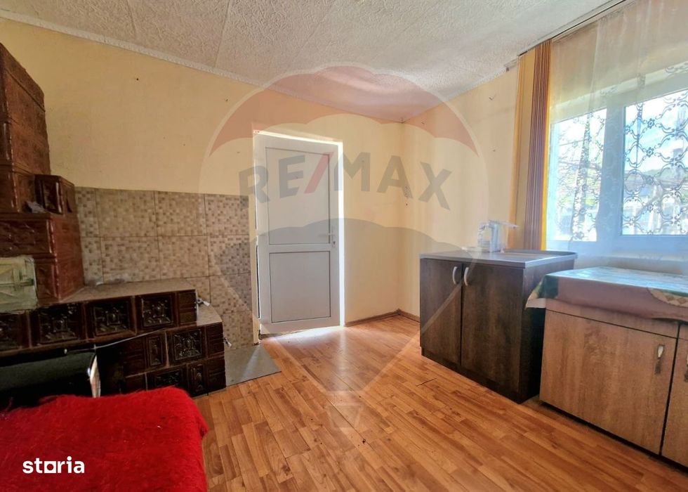 Casă + teren 1144 mp | PREȚ BUN | Parava (Răcăciuni)