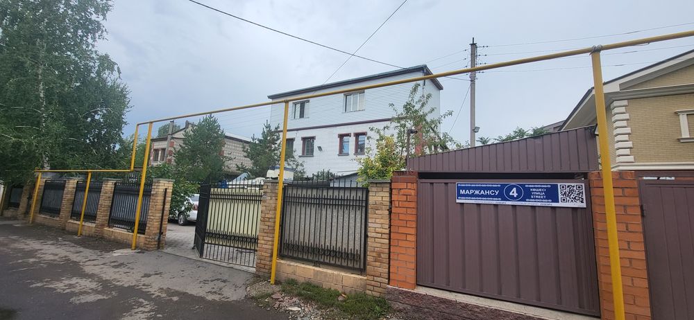 Коттедж в Чубарах