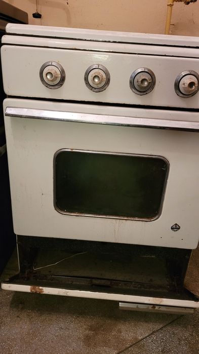 Aragaz vintage cu 3 ochiuri, de Satu Mare