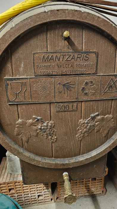 Butoi vin 260/500 litri Mantzaris