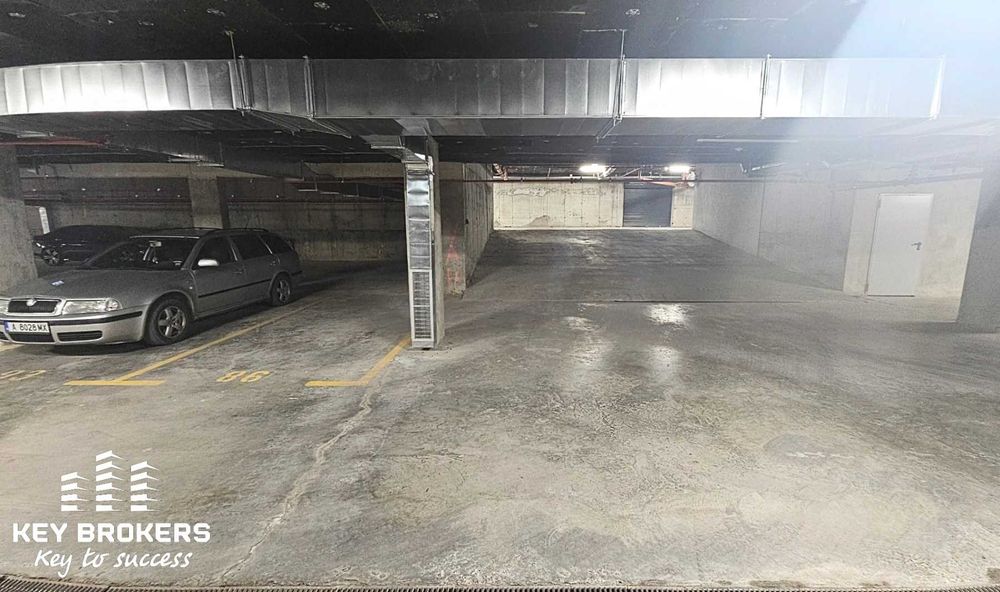 Продава се Гараж / Паркомясто в Бургас, Изгрев - 15 кв.м за 1734 €/кв.м - Снимка #2