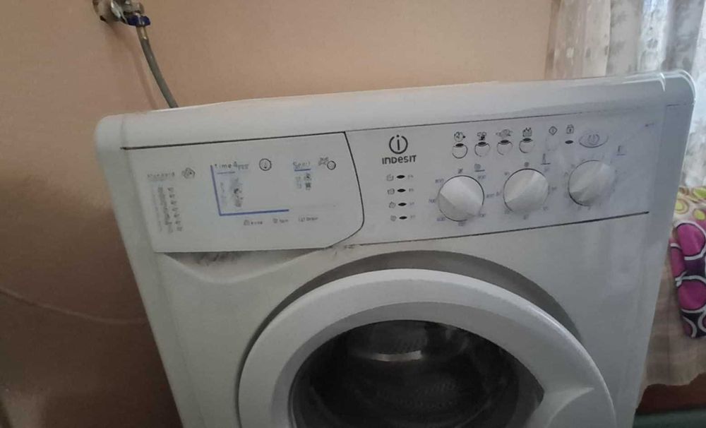 Пералня Indesit 85