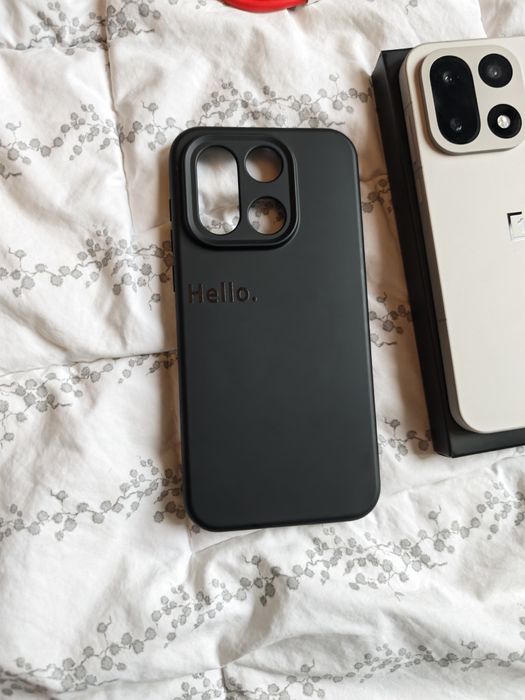 Oneplus 15  16/512. 5G