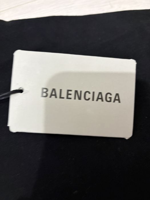 Tricou Balenciaga