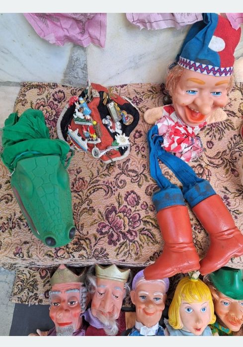 Păpuși marionete