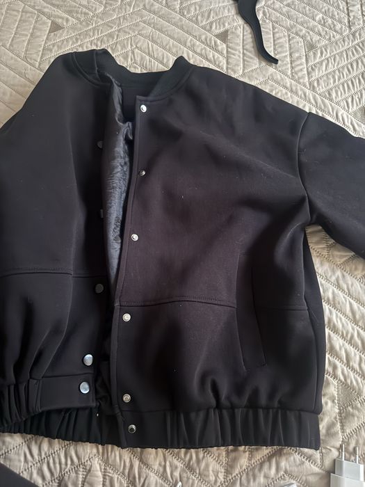 Бомбер,вверхняя одежда