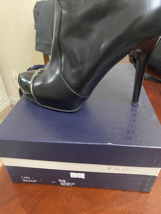 Продам ботильоны в очень хорошем состоянии