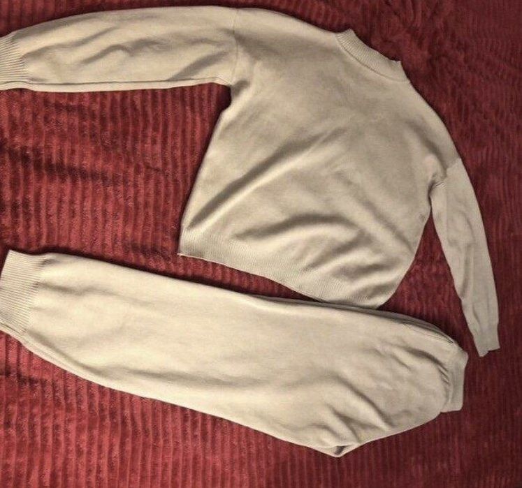 костюм спортивный adidas оригинал S