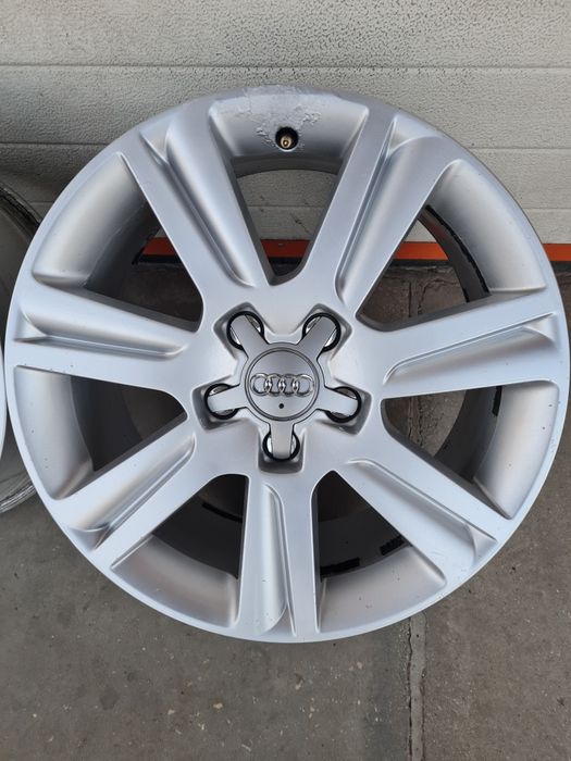 Оригинални джанти за АУДИ AUDI VW SEAT SKODA R17 5x112 ET45 7.5J