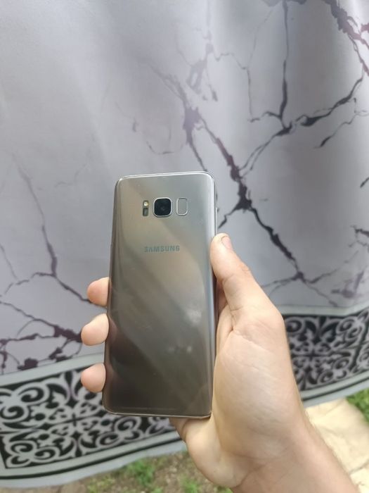 Samsung Galaxy S8 One UI 7
