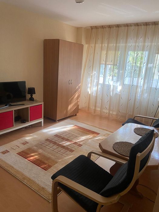 Garsoniera de inchiriat zona Lacul Tei.