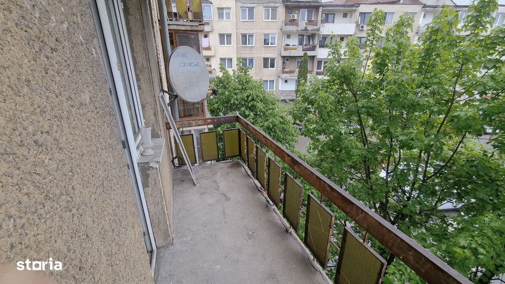 Apartament ultracentral 3 camere, balcon, 70mp
