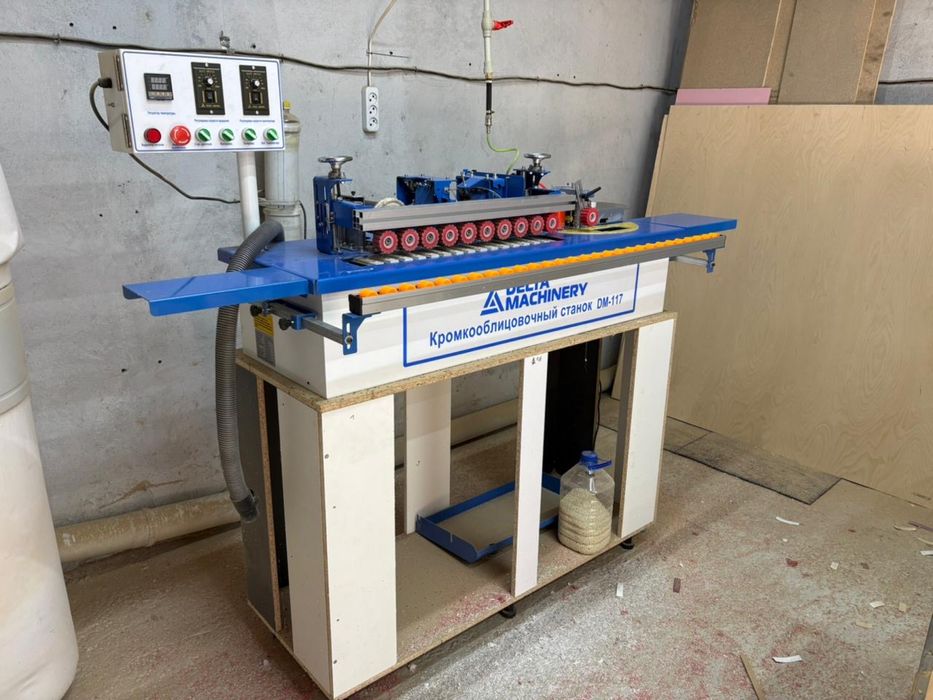Кромкооблицовочный станок DELTAMACHINERY DM-117 PRO