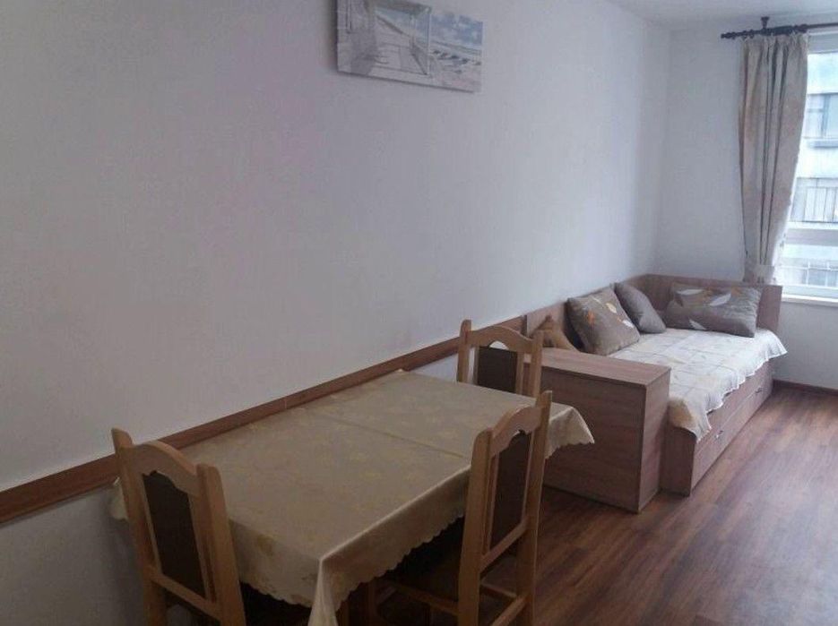 Дава се под наем Двустаен апартамент в София, Връбница 1 - 55 кв.м за 598.23 € - Снимка #1