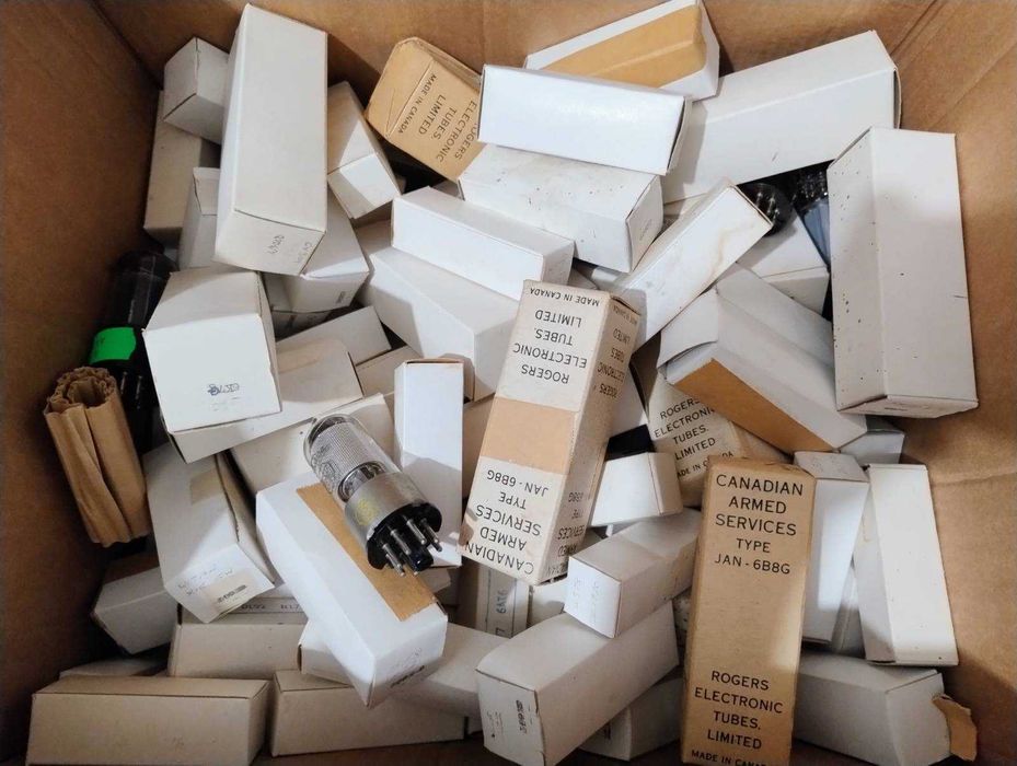 Lampi / tuburi electronice EU UK US, 600+ modele pt. radio, RF AF etc