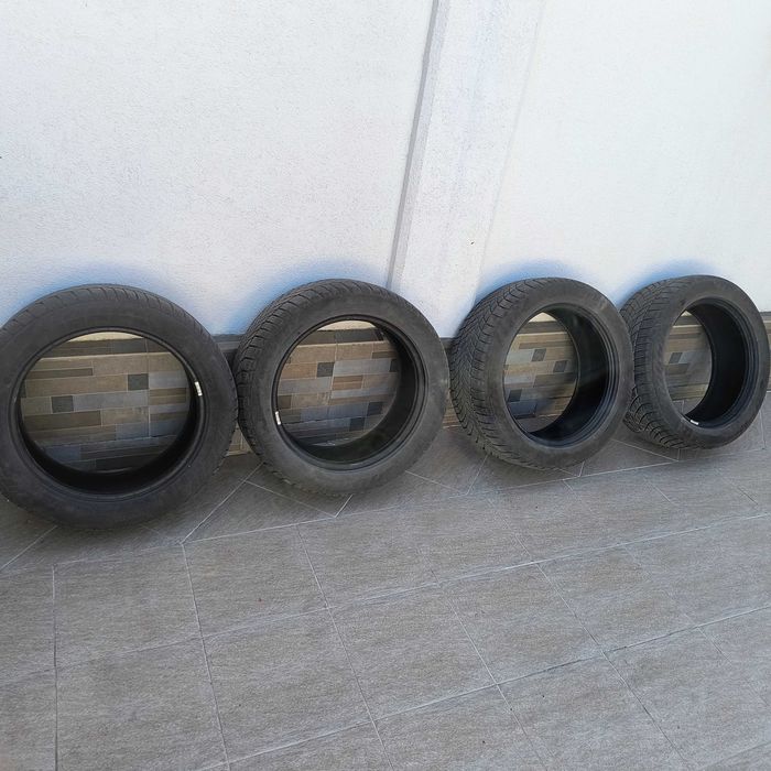Зимни Гуми 235/50 R18 101V
