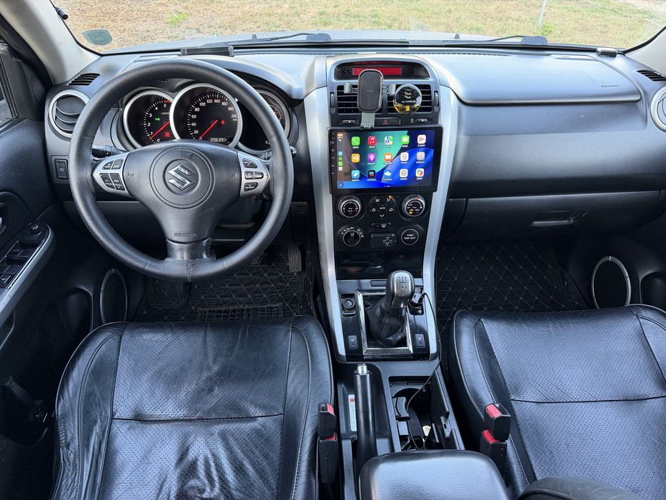 Suzuki Grand Vitara 2