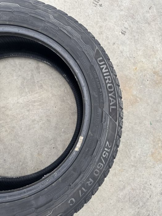 2 anvelope Uniroyal Snow Max 3 215/60r17C an 2022