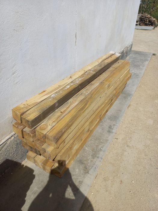 Брусок ағаштар сатылады 10×10см , 12×10см