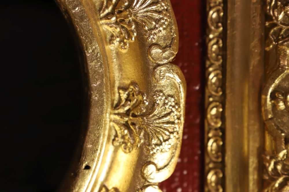 Cutie de lemn cu foita de aur pentru ceas perete