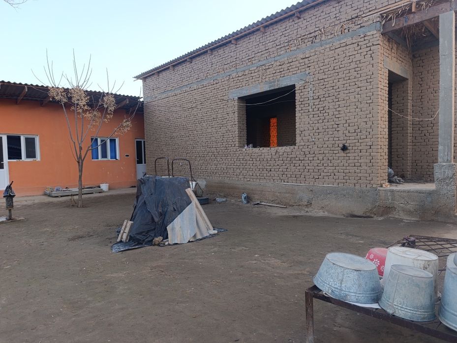 Томорка Уй курилган