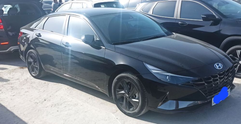 Elantra 2021 holati yaxshi
