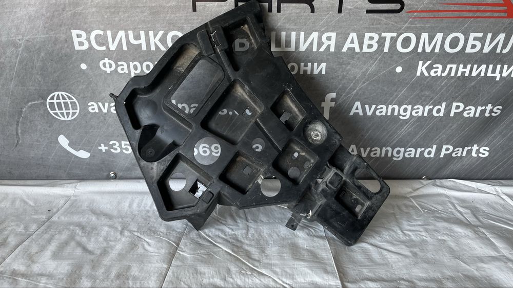 Ляв държач за предна броня Peugeot 5008