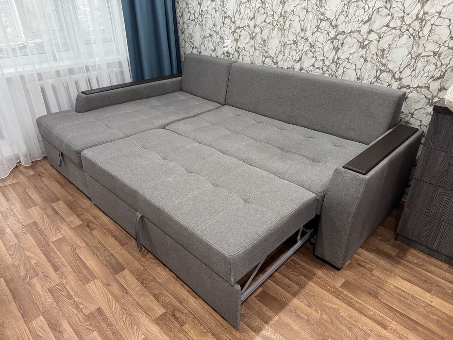 Продам угловой диван в хорошем состоянии