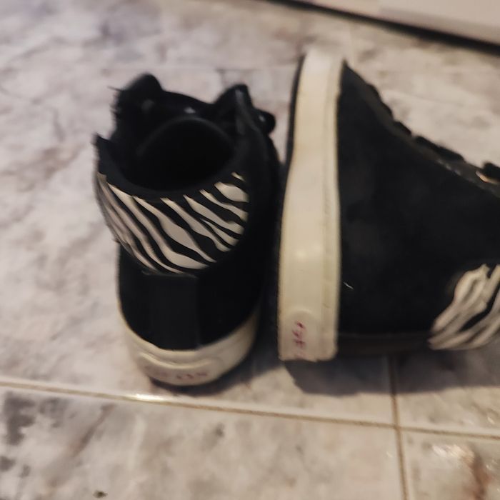 Кецове номер 28 подходящи за момиче