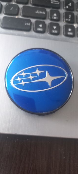 Subaru STI - set 4 capace pentru jante aliaj
